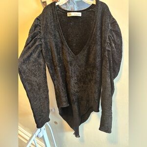 ZARA Puff Sleeve Velvet Bodysuit, Black Velvet Bodysuit, Textured